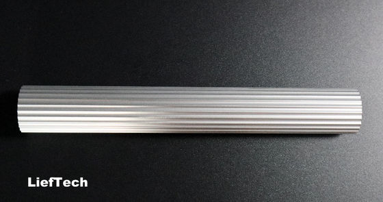 Kalınlığı 1.2 mm Alüminyum Alaşımlı Boru Rol Çubuğu Gürültülü Alüminyum Tüp